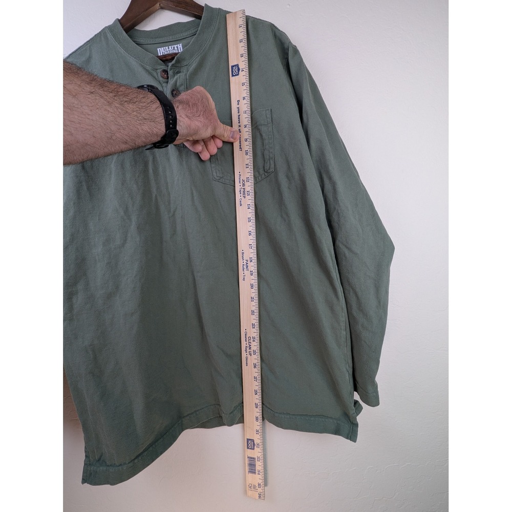 Duluth Trading Co Longtail T Relaxed Fit Henley Shirt Green Mens M 3237-52 - Picture 6 of 9